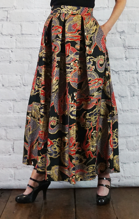 galleryskirtklimkiss